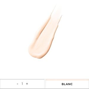 ✨NEW HOURGLASS✨ Blanc Liquid Powder Foundation